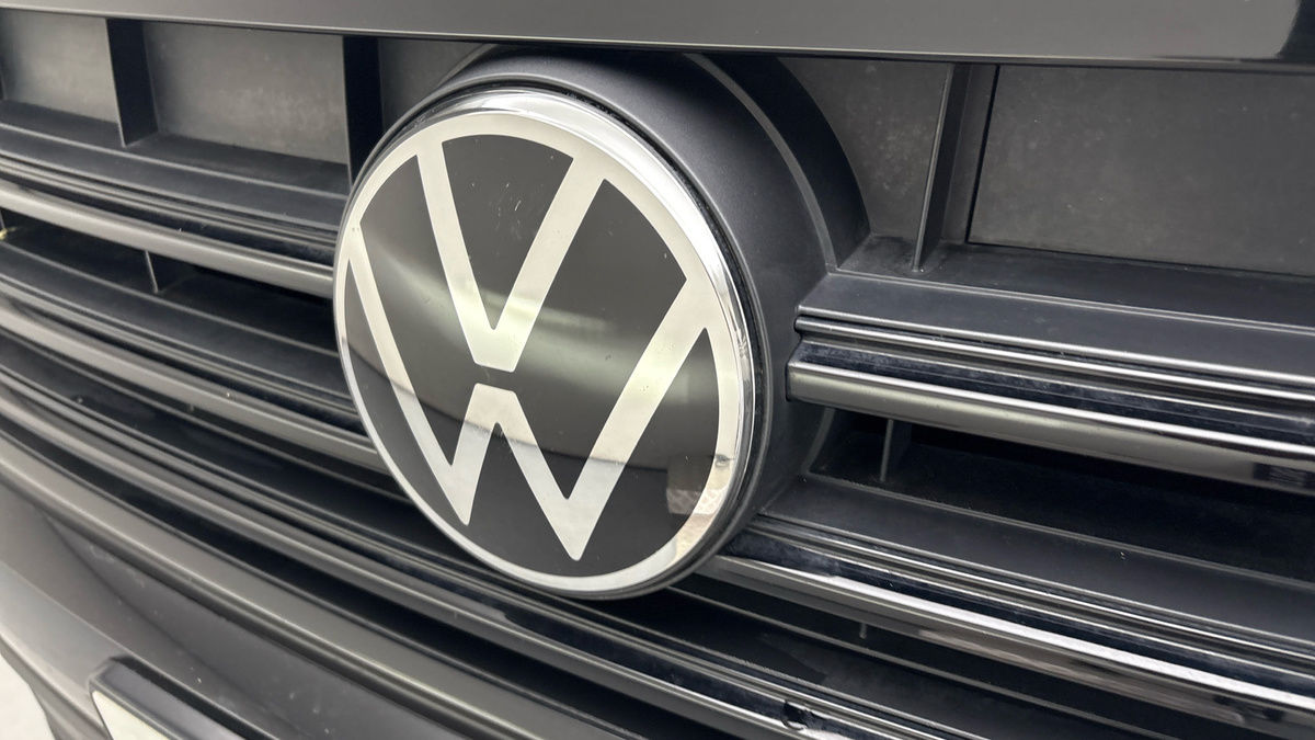 Volkswagen Touareg Image 24