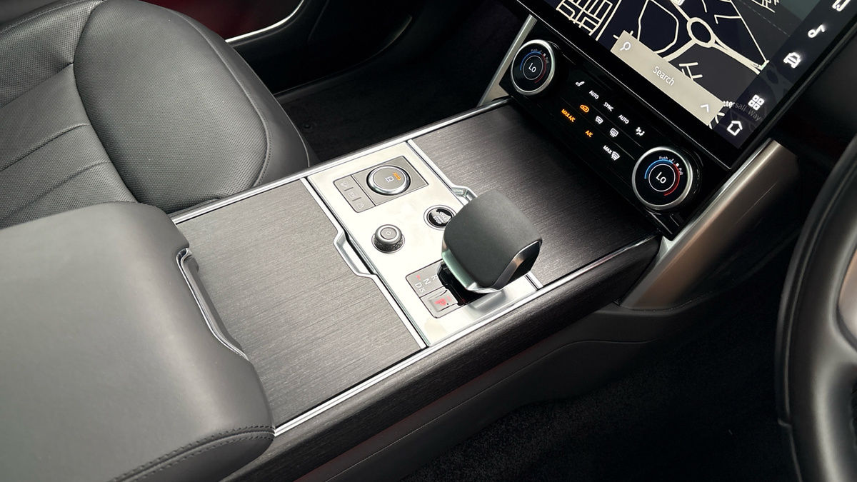 Land Rover Range Rover Image 18