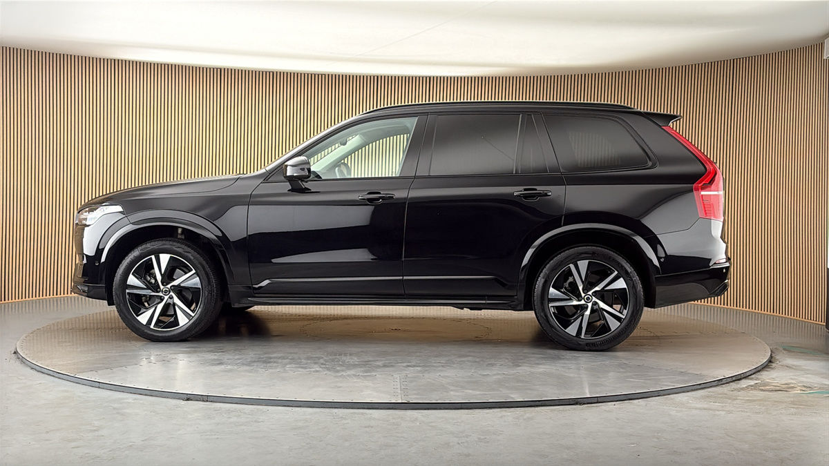 More views of Volvo XC90