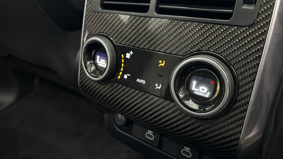 Land Rover Range Rover Sport Image 31