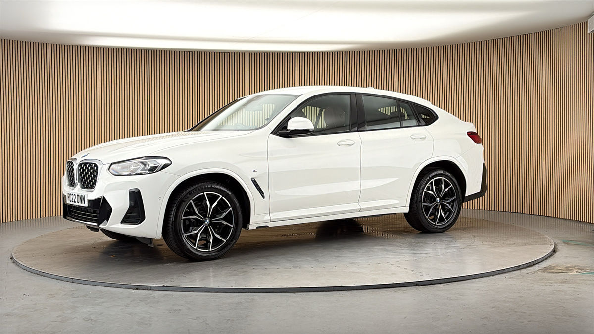 More views of BMW X4