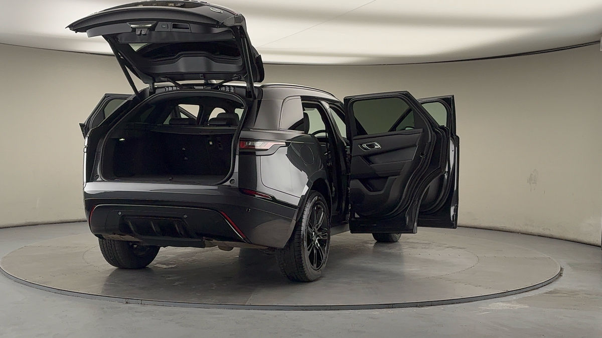 More views of Land Rover Range Rover Velar