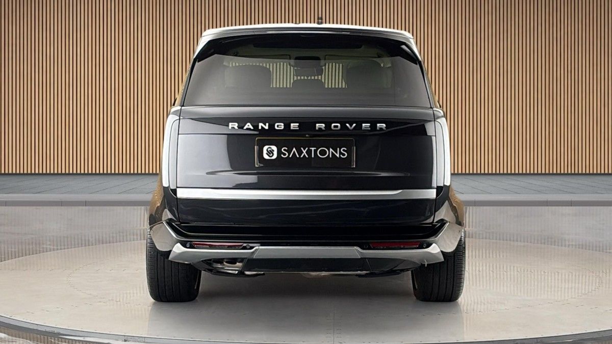 Land Rover Range Rover Image 4