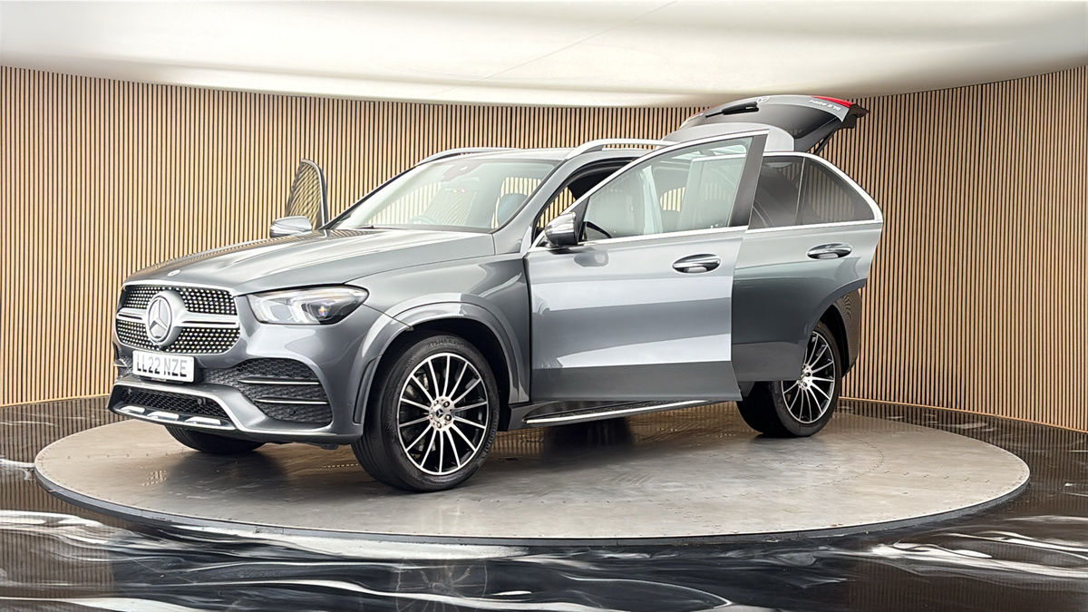 Mercedes-Benz GLE Image 22
