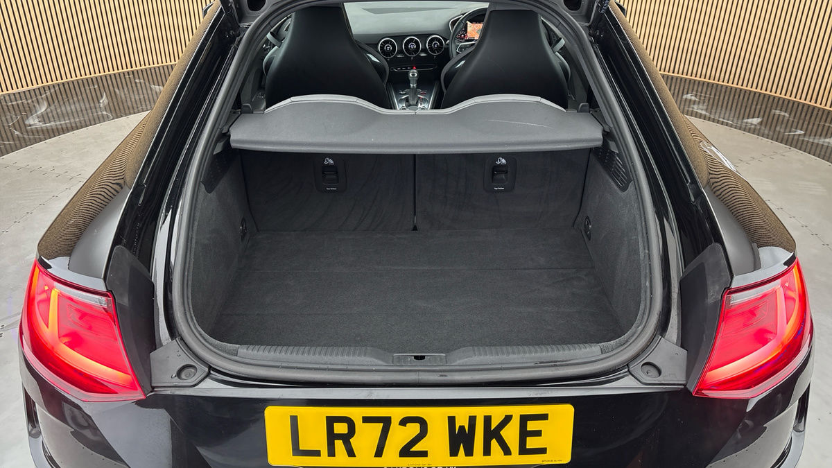 Audi TTS Image 11
