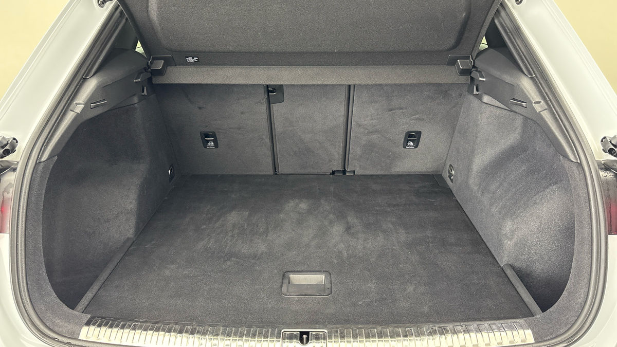 Audi Q3 Image 11