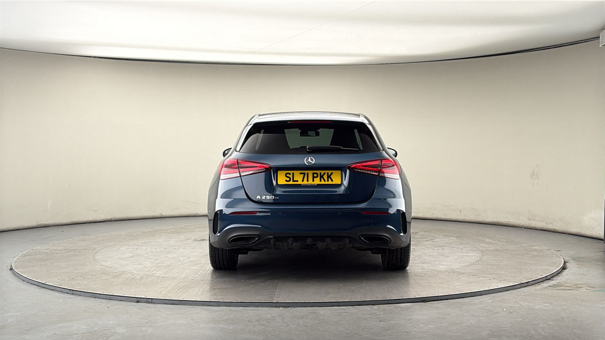 Mercedes-Benz A Class Image 4