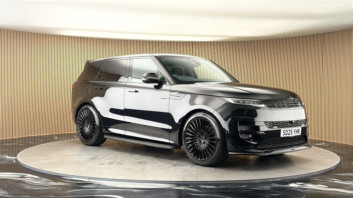 More views of Land Rover Range Rover Sport