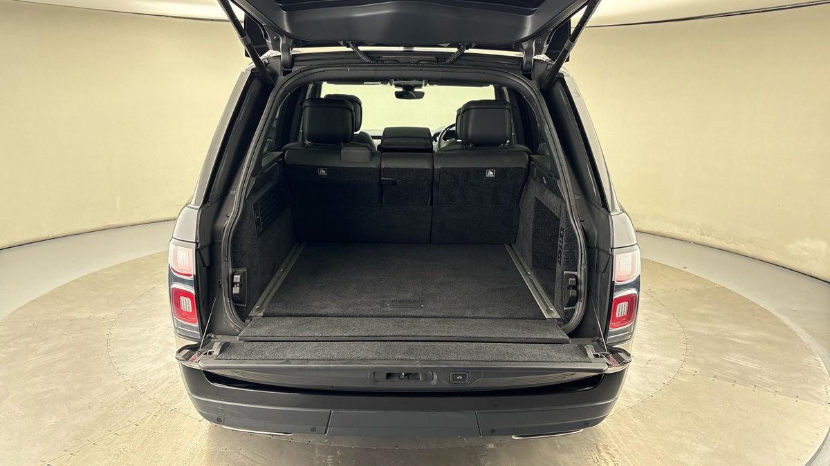 Land Rover Range Rover Image 11