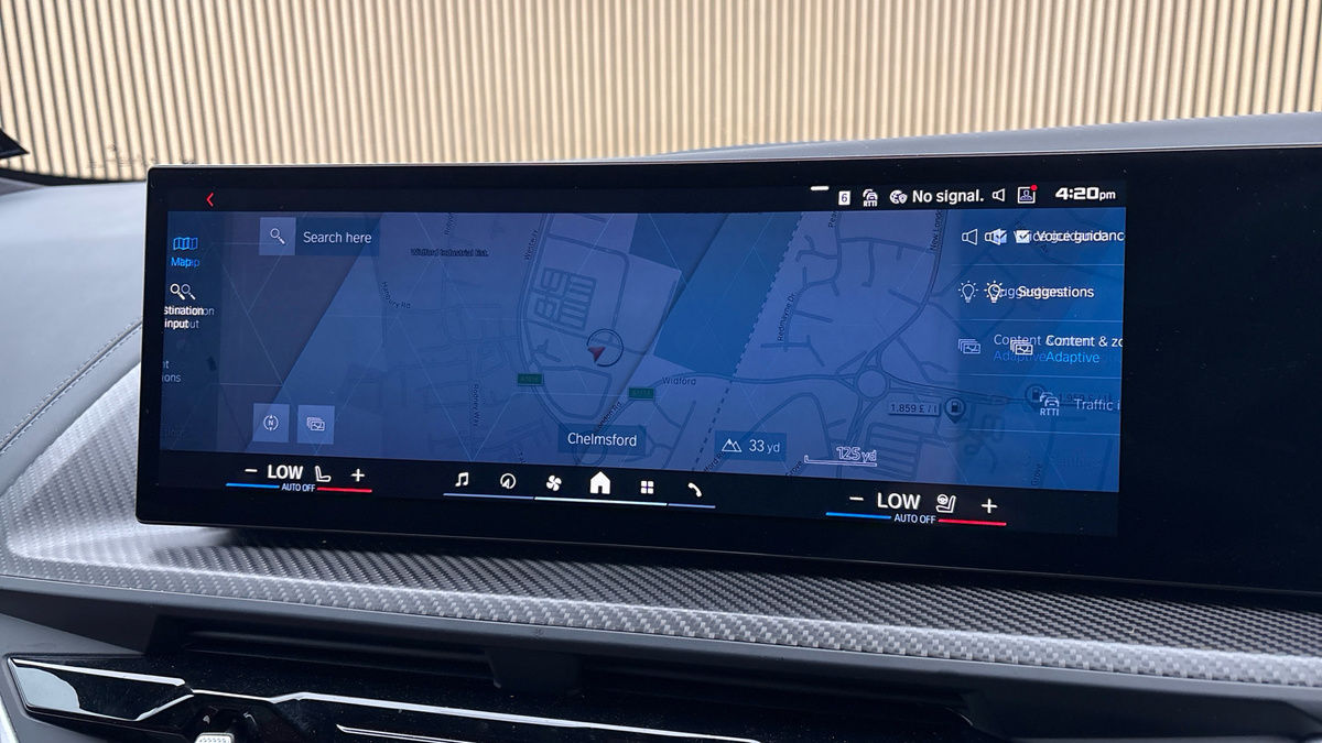 BMW XM Image 40