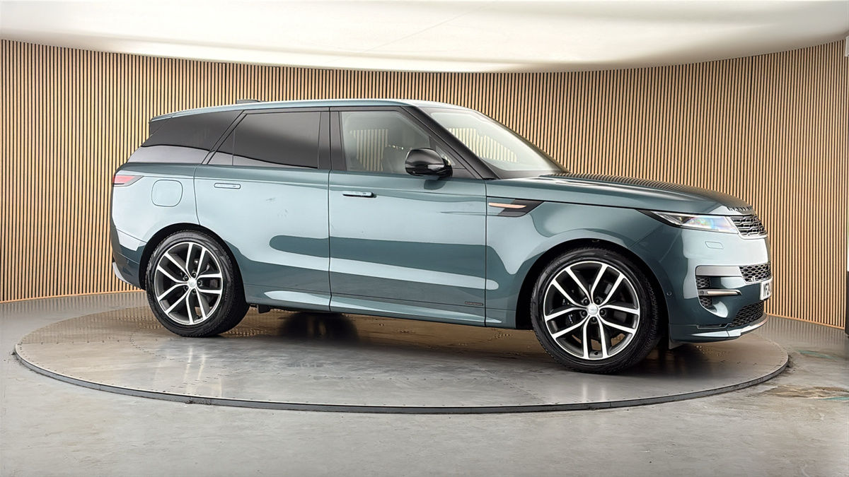 More views of Land Rover Range Rover Sport