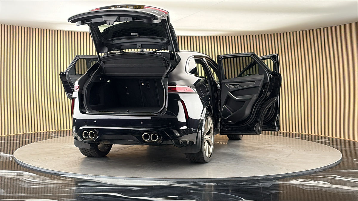 More views of Jaguar F-PACE