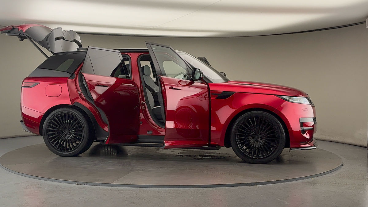 More views of Land Rover Range Rover Sport