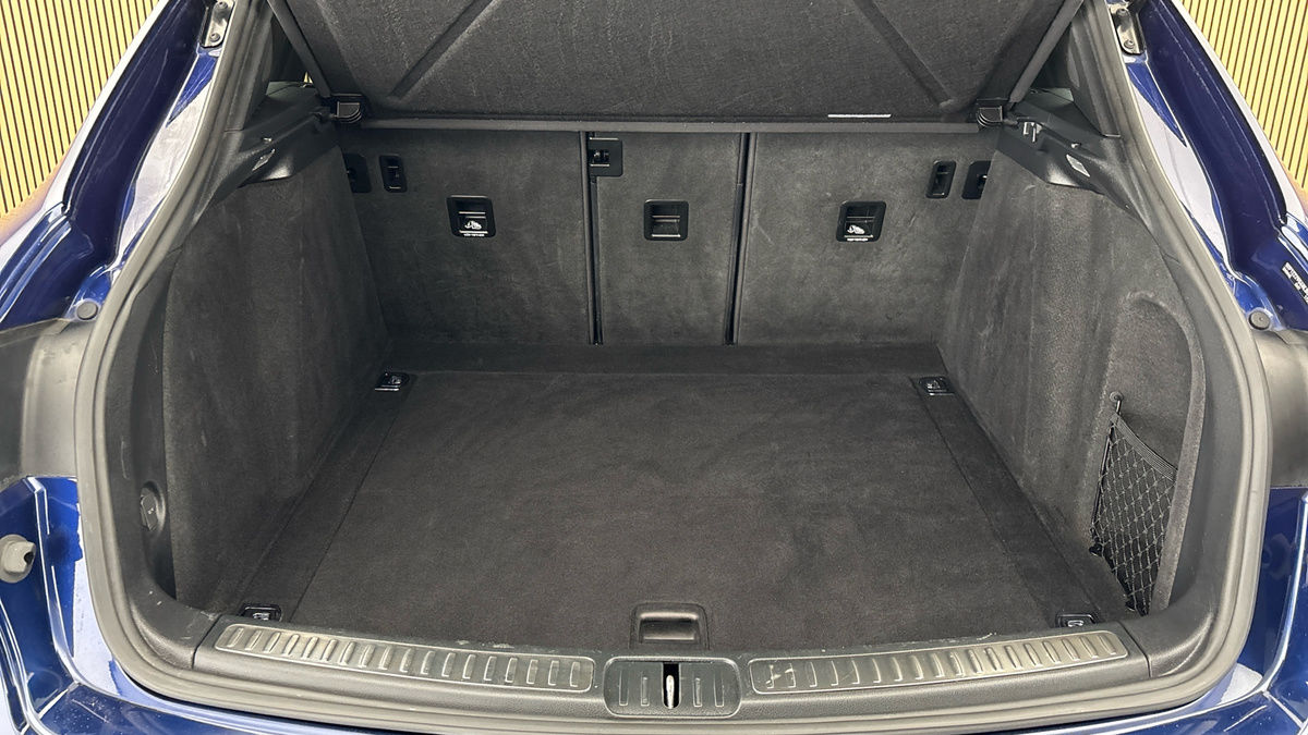 Porsche Macan Image 11