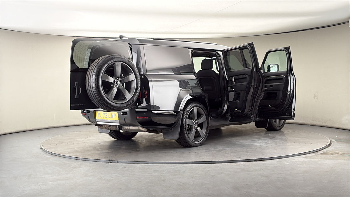 More views of Land Rover Defender 130