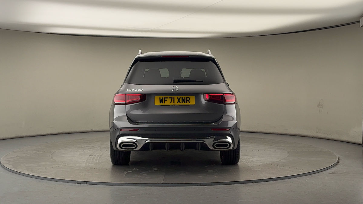 Mercedes-Benz GLB Image 4