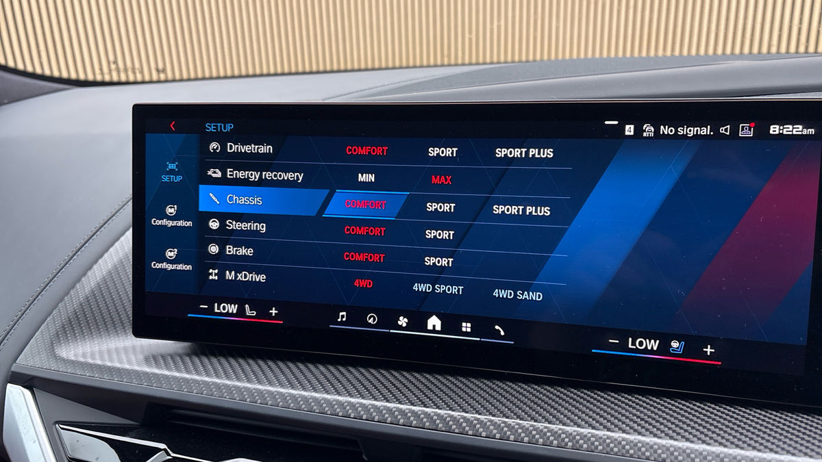 BMW XM Image 46