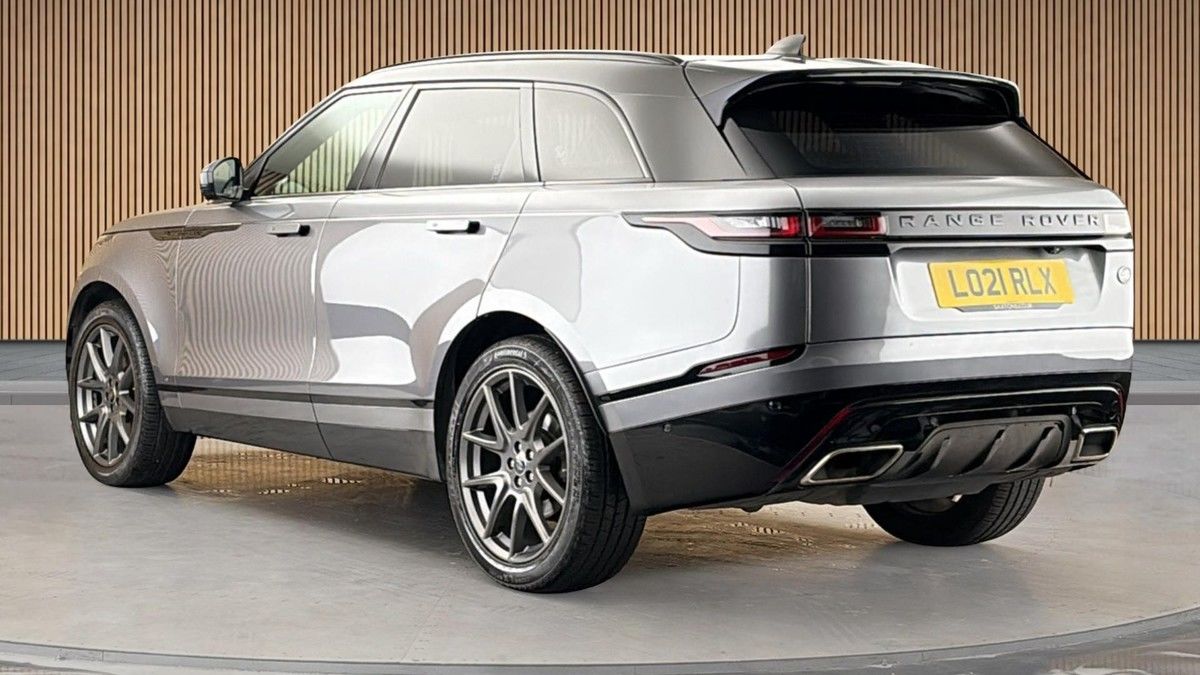 Land Rover Range Rover Velar Image 2