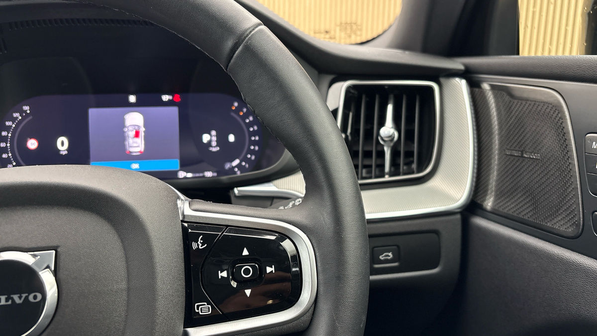 Volvo XC60 Image 14