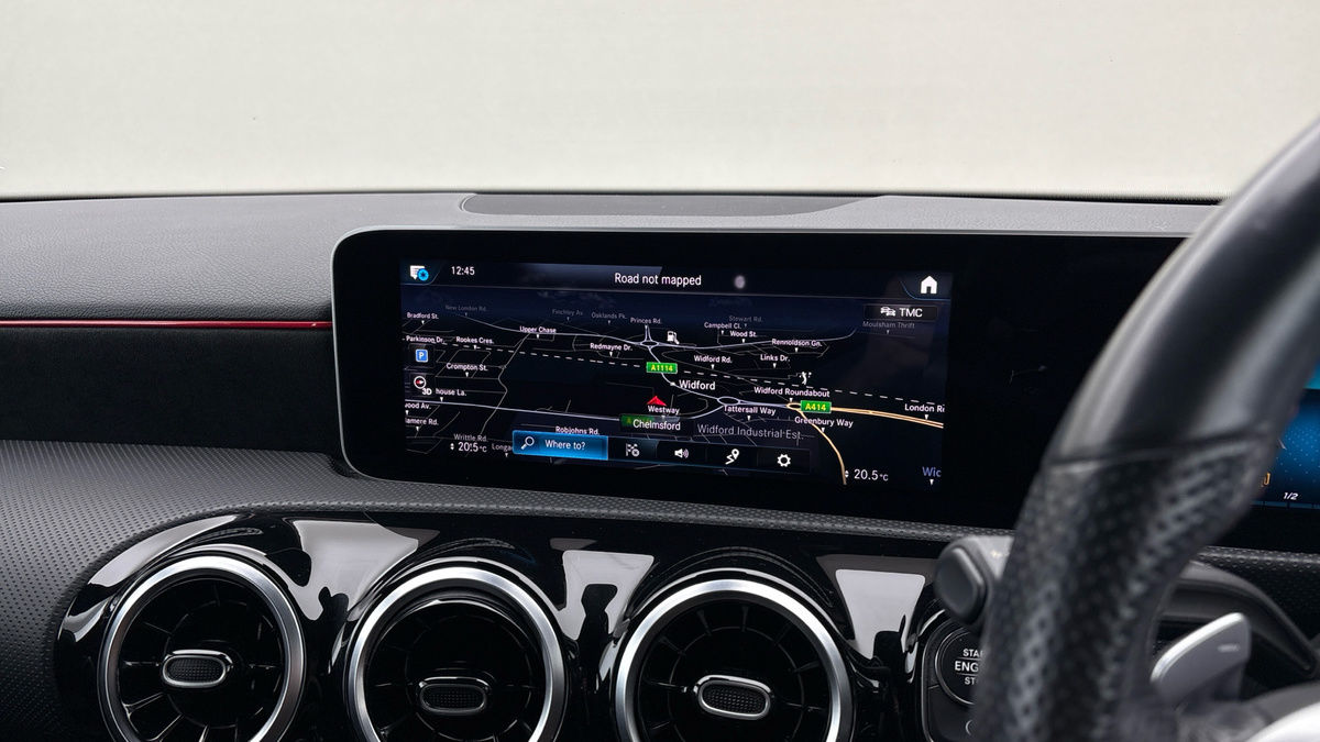 Mercedes-Benz A Class Image 17