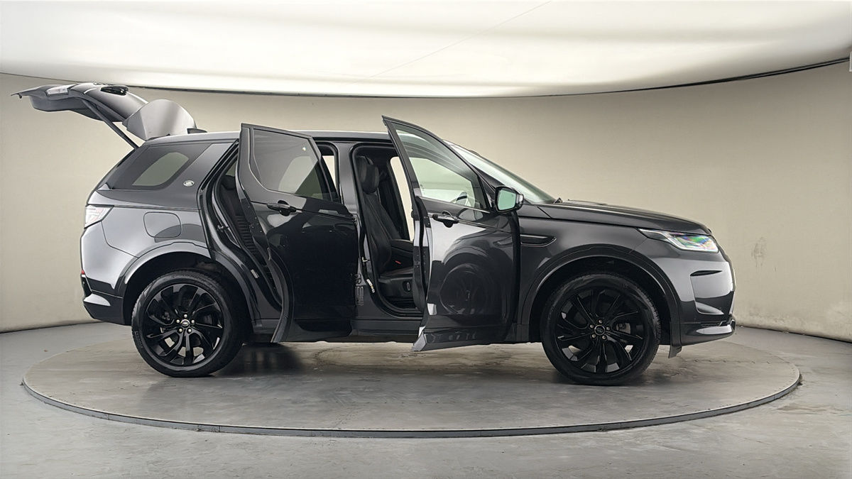 More views of Land Rover Discovery Sport