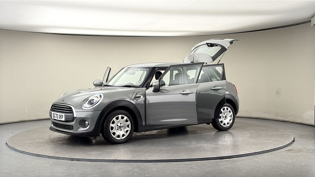 More views of MINI Hatch