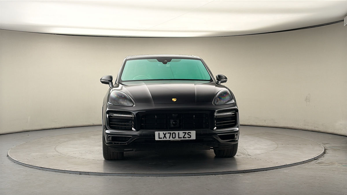 More views of Porsche Cayenne