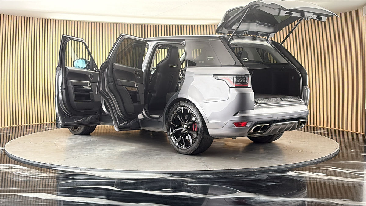 More views of Land Rover Range Rover Sport
