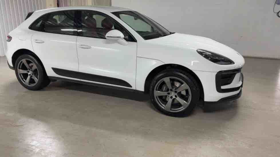 More views of Porsche Macan