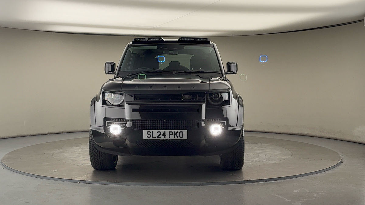 Land Rover Defender 110 Urban Image 9