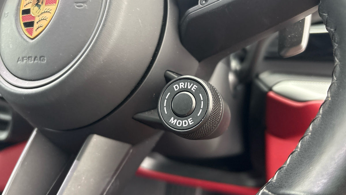 Porsche Cayenne Image 29