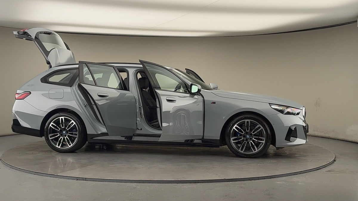 More views of BMW 5 Series