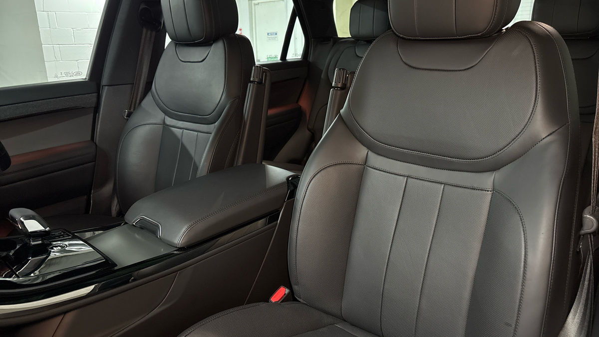 Land Rover Range Rover Sport Image 7