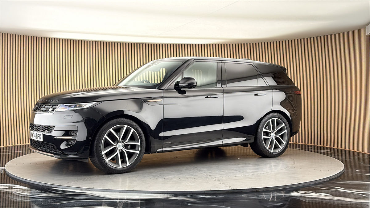 More views of Land Rover Range Rover Sport