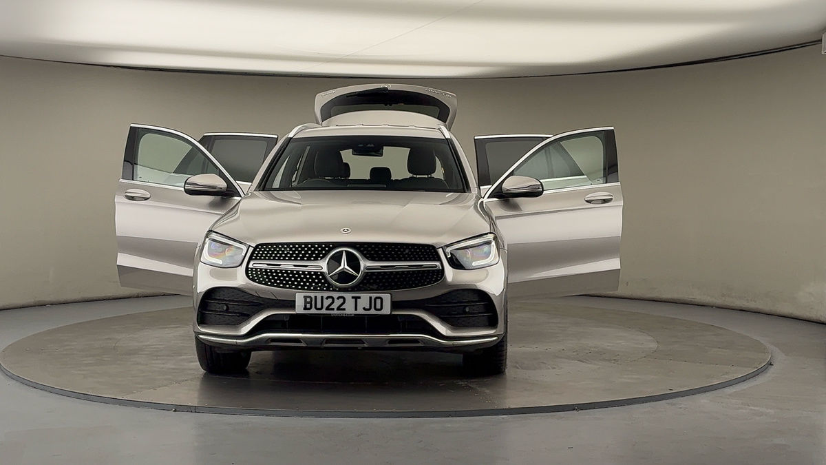 More views of Mercedes-Benz GLC
