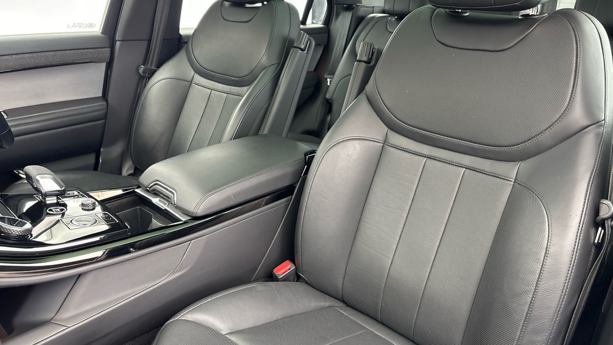 Land Rover Range Rover Sport Image 7