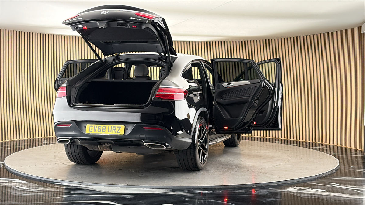 More views of Mercedes-Benz GLE
