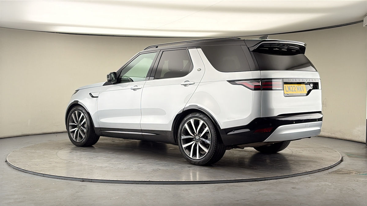 More views of Land Rover Discovery