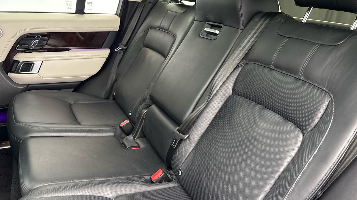 Land Rover Range Rover Image 8