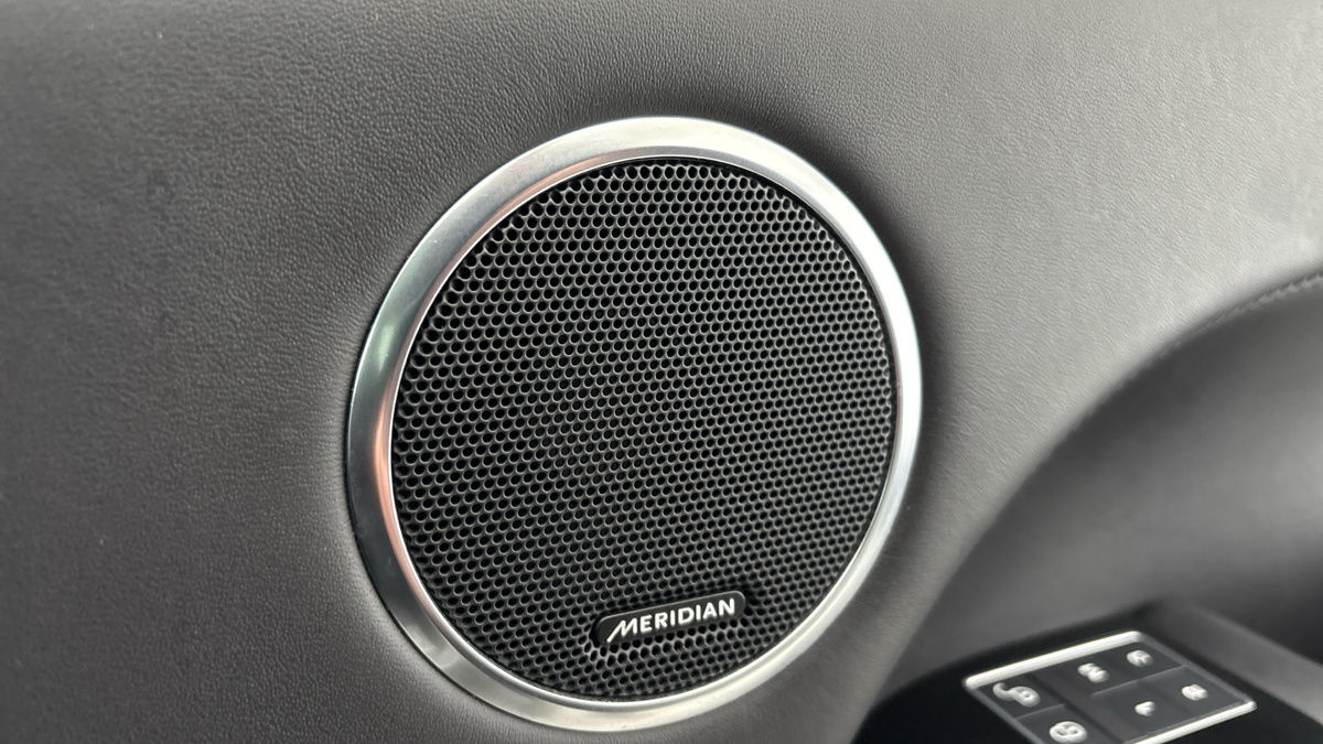 Land Rover Range Rover Sport Image 25