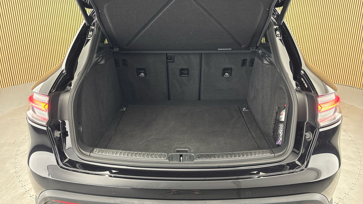 Porsche Macan Image 11
