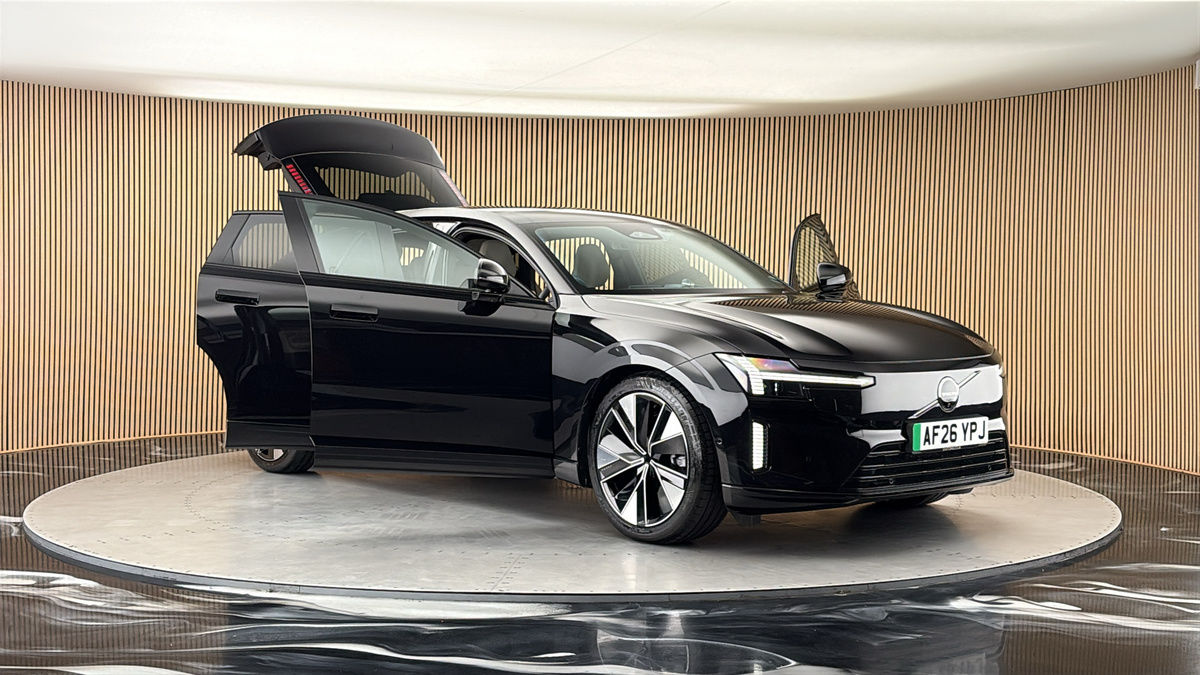 More views of Volvo ES90