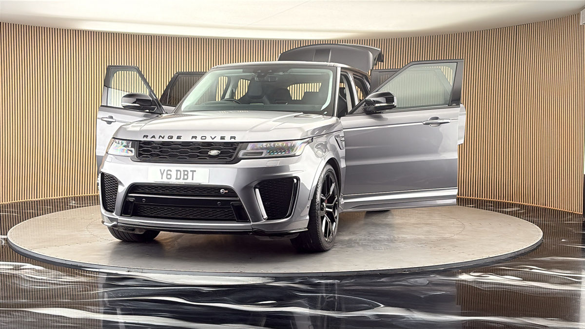 More views of Land Rover Range Rover Sport