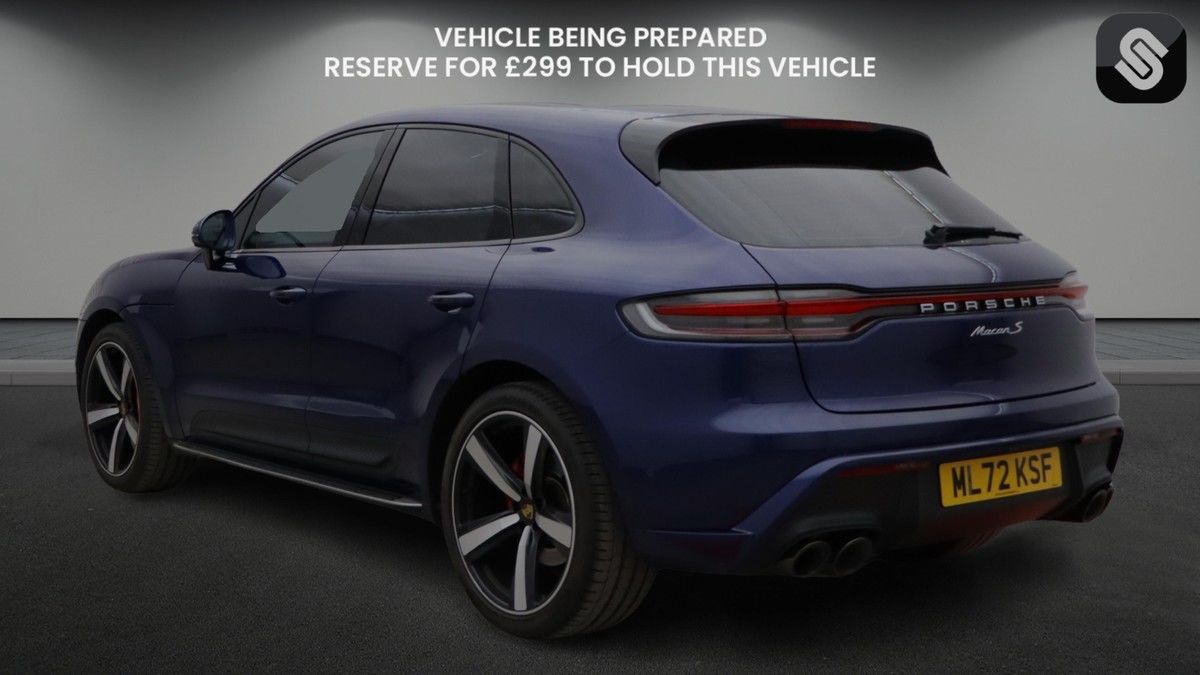 Porsche Macan Image 3