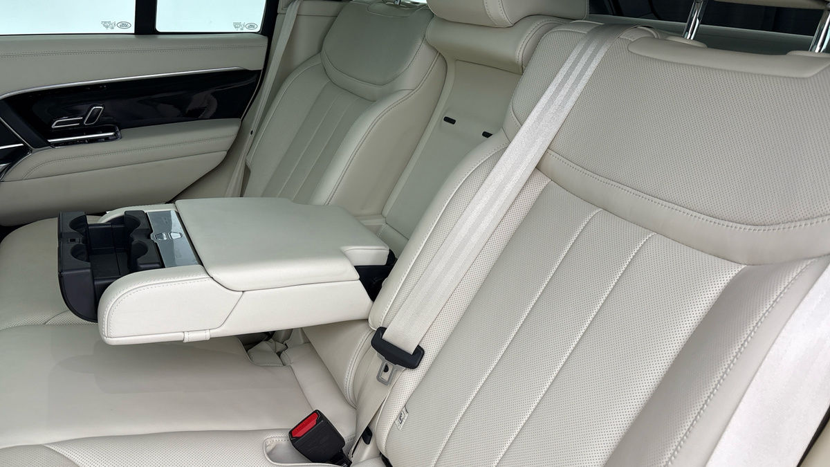 Land Rover Range Rover Image 9