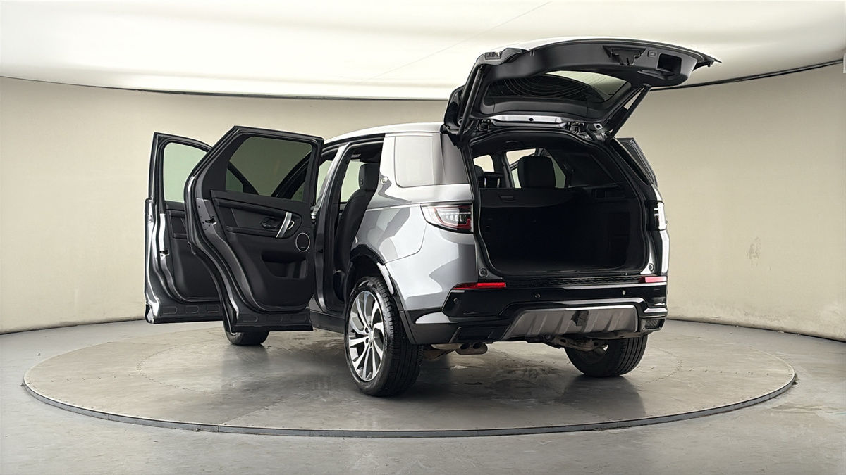 More views of Land Rover Discovery Sport