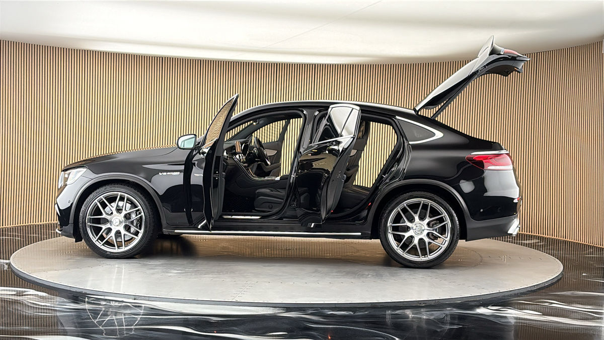 More views of Mercedes-Benz GLC
