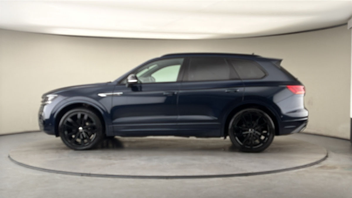 More views of Volkswagen Touareg