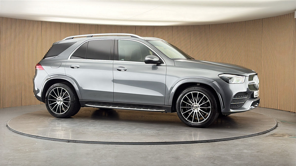 More views of Mercedes-Benz GLE