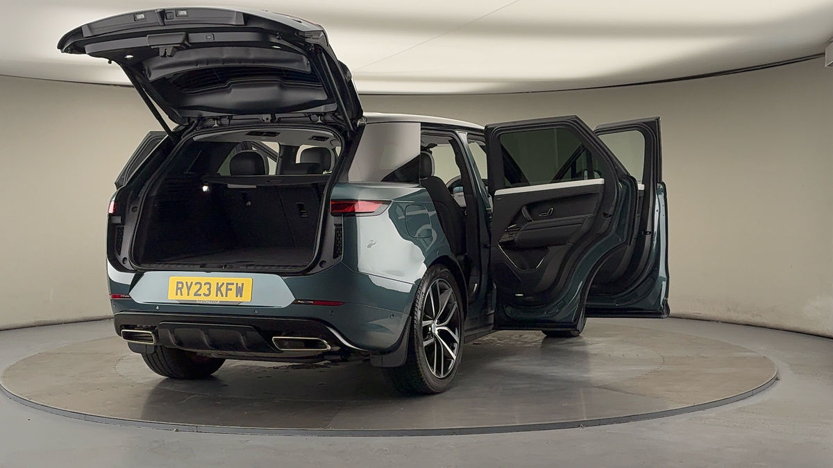 More views of Land Rover Range Rover Sport